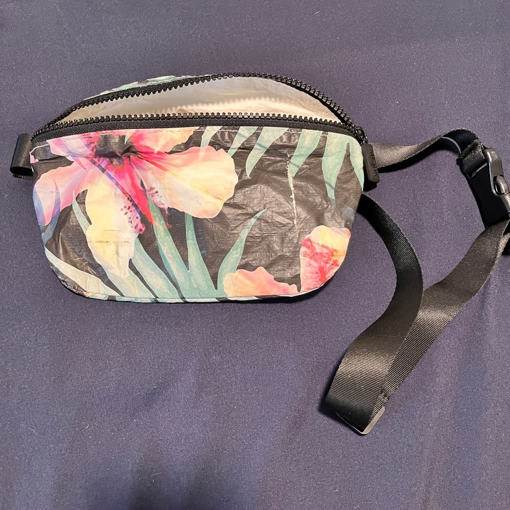 Aloha Collection Tropical Print Mini Hip Pack